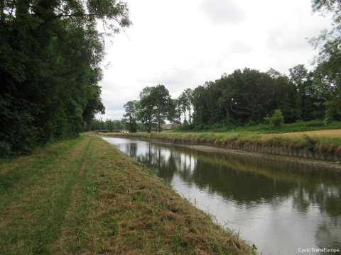 Avant Montbouy