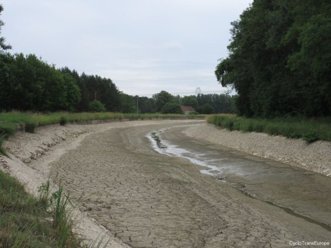 Bief de Montambert à sec