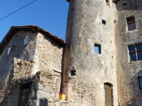 manot-vieille-maison